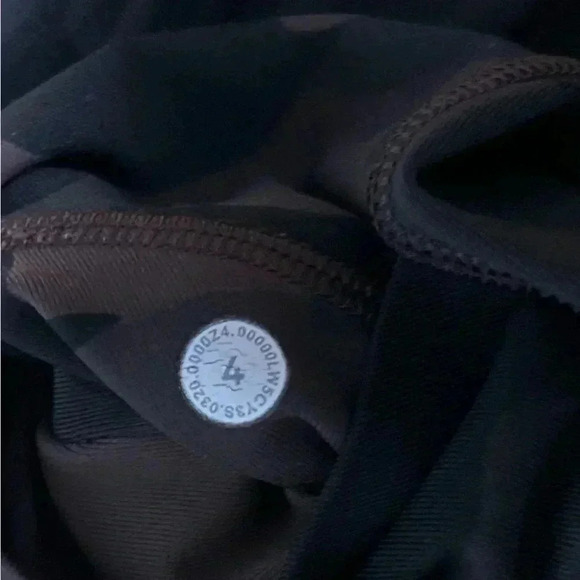 Lululemon Swift  Speed High-Rise Tight - Picture 10 of 10